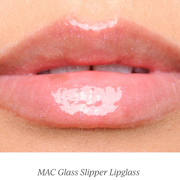 🌟LE🌟MAC x Cinderella Collection Lipglass in Glass Slipper - Picture 3 of 14